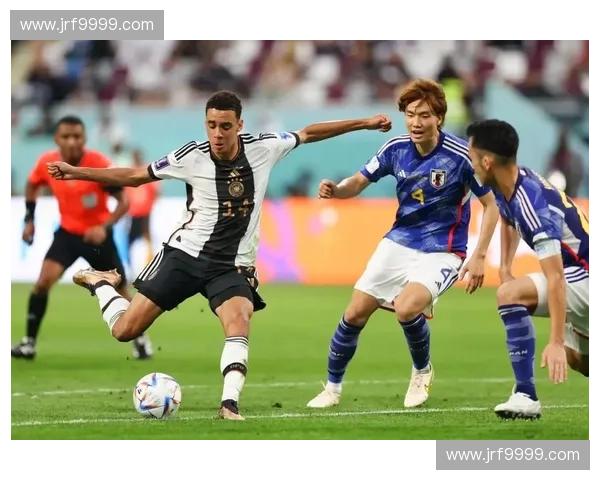 世界杯精彩赛事实时文字直播全程跟踪报道球迷互动实时更新